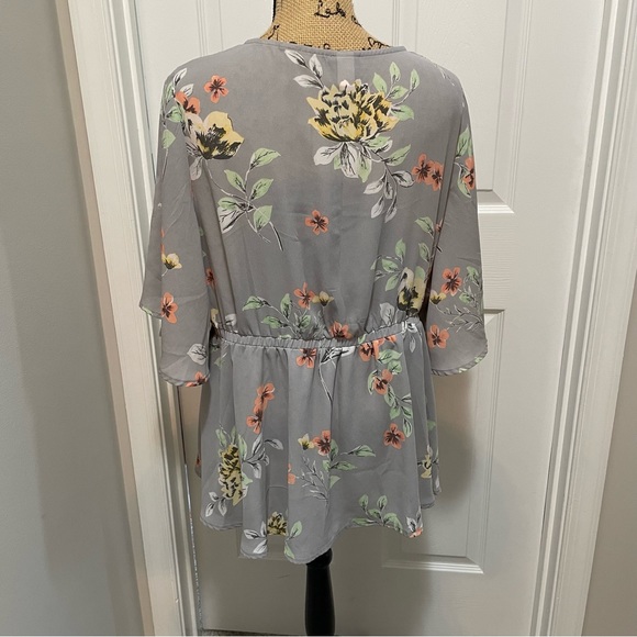 Torrid Peplum Floral Blouse - Picture 4 of 8